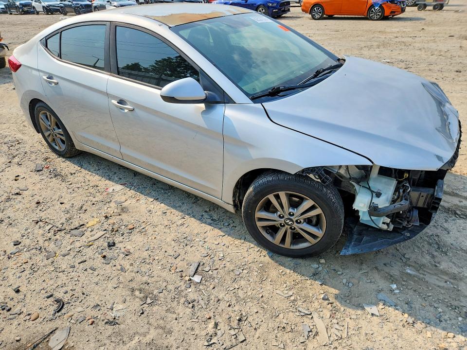 Продажа на аукционе авто 2017 Hyundai Elantra, vin: 5NPD84LFXHH120064, номер лота: 62537076