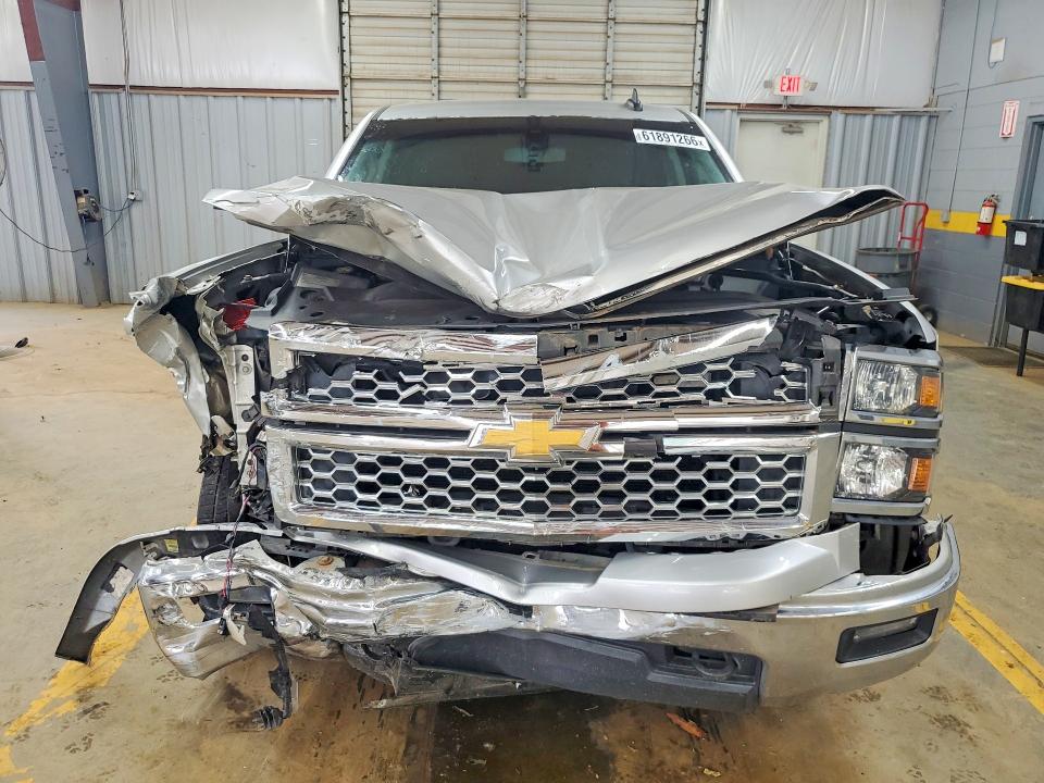 2015 Chevrolet Silverado მანქანა იყიდება აუქციონზე, vin: 3GCUKREC0FG159401, აუქციონის ნომერი: 61891266