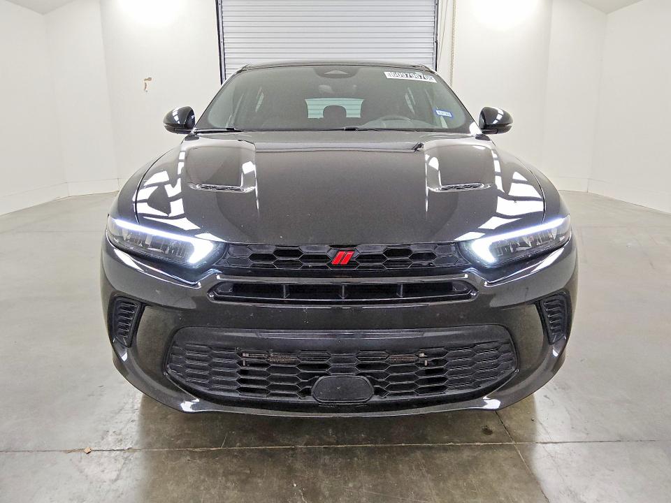 2023 Dodge Hornet მანქანა იყიდება აუქციონზე, vin: ZACNDFAN7P3A05425, აუქციონის ნომერი: 60979676