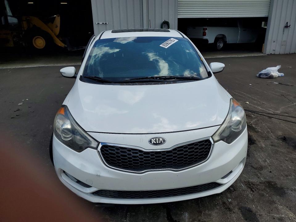 85963785 :رقم المزاد ، KNAFZ4A8XG5553406 vin ، 2016 Kia Forte مزاد بيع