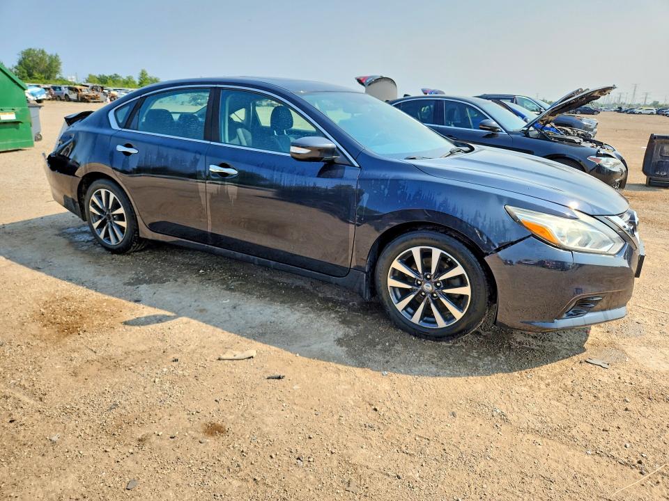 62995556 :رقم المزاد ، 1N4AL3AP4HC154395 vin ، 2017 Nissan Altima مزاد بيع