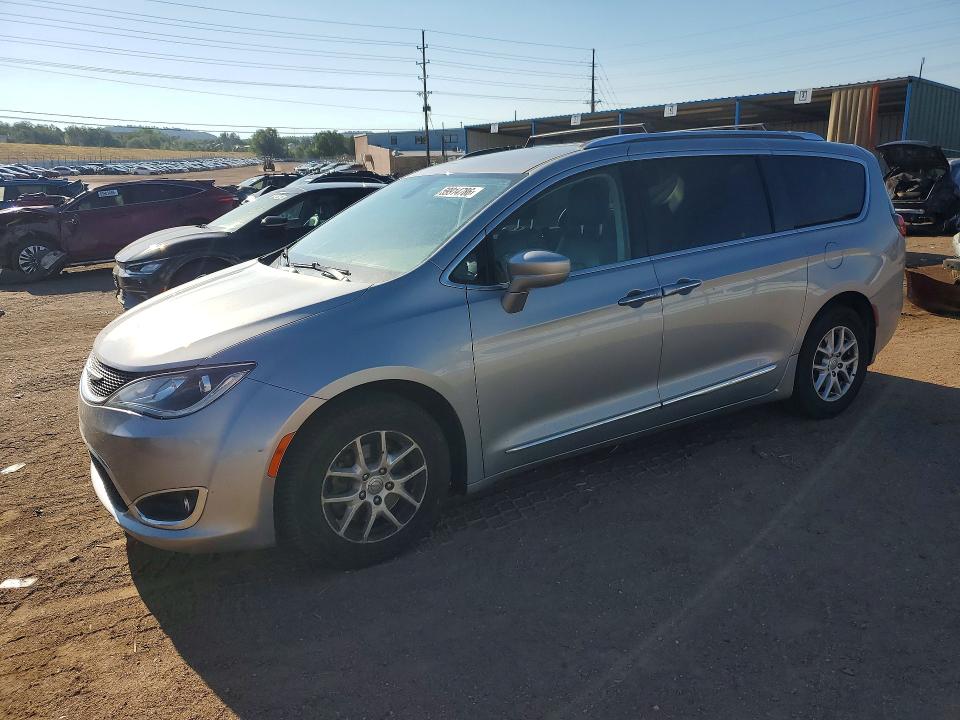 59914786 :رقم المزاد ، 2C4RC1BG2LR275992 vin ، 2020 Chrysler Pacifica مزاد بيع