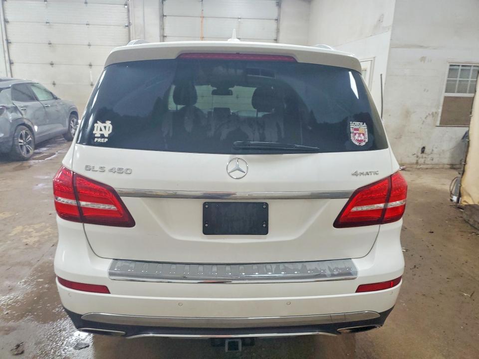 62170296 :رقم المزاد ، 4JGDF6EE6JB120765 vin ، 2018 Mercedes-benz Gls مزاد بيع