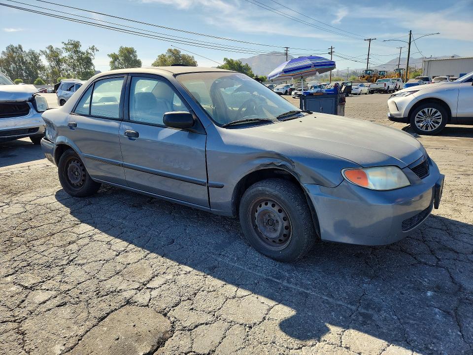 62467846 :رقم المزاد ، JM1BJ222010444965 vin ، 2001 Mazda Protege مزاد بيع