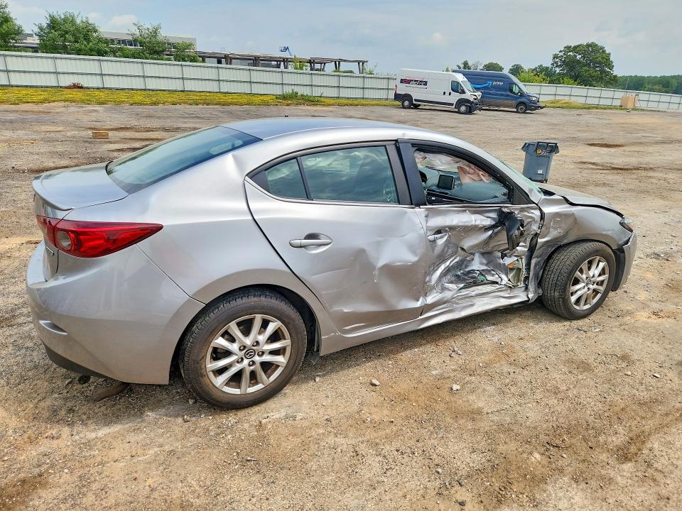 Продаж на аукціоні авто 2015 Mazda 3, vin: 3MZBM1V75FM182337, номер лоту: 62798996