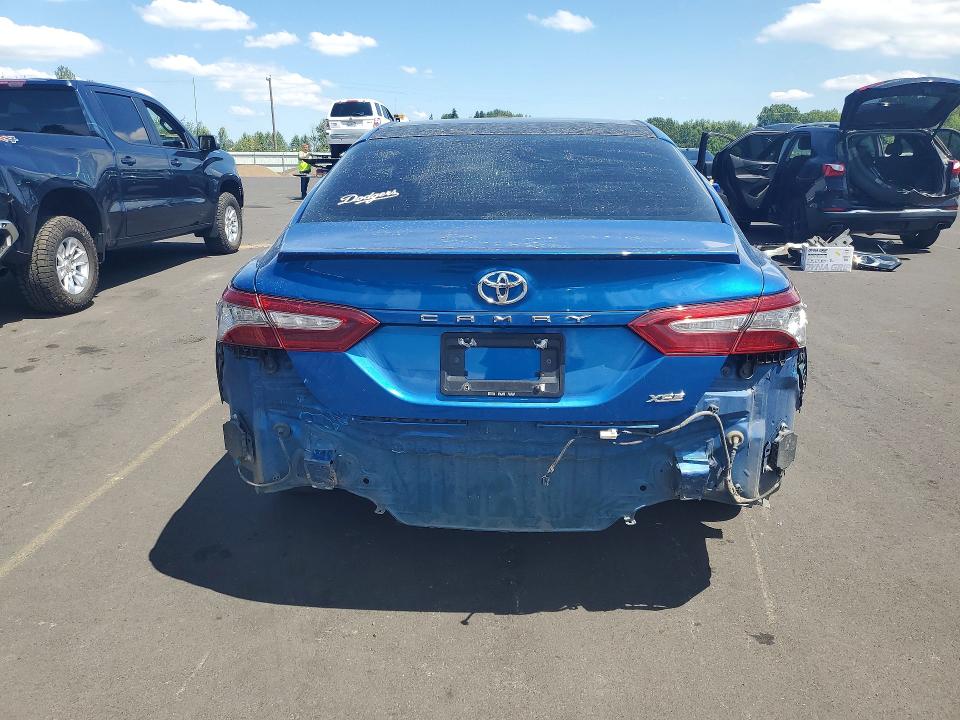 Продаж на аукціоні авто 2018 Toyota Camry, vin: 4T1B61HKXJU077743, номер лоту: 61918536