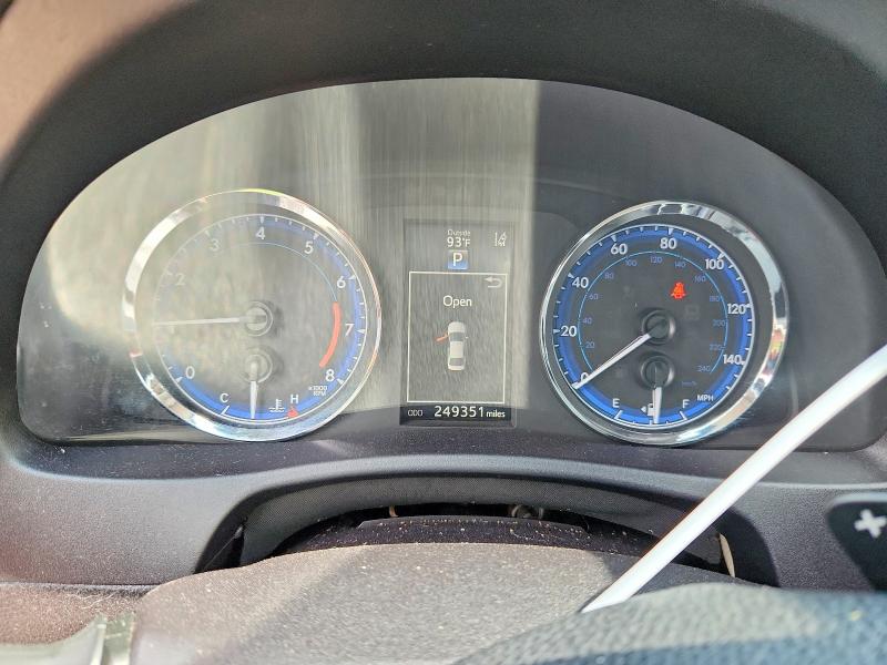 63163826 :رقم المزاد ، 2T1BURHE7HC792604 vin ، 2017 Toyota Corolla مزاد بيع