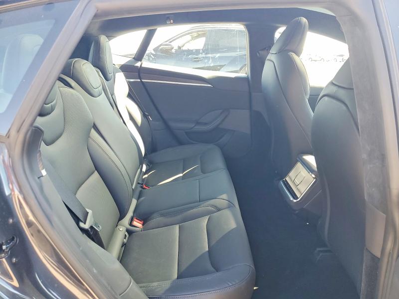 60588256 :رقم المزاد ، 5YJSA1E55PF529200 vin ، 2023 Tesla Model S مزاد بيع