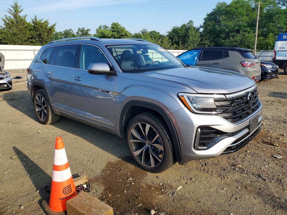 Продаж на аукціоні авто 2024 Volkswagen Atlas, vin: 1V2FR2CA2RC569510, номер лоту: 60623266