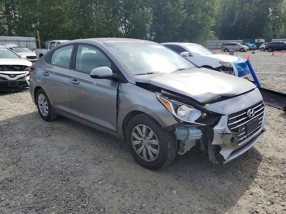 2021 Hyundai Accent მანქანა იყიდება აუქციონზე, vin: 3KPC24A66ME151391, აუქციონის ნომერი: 63217636