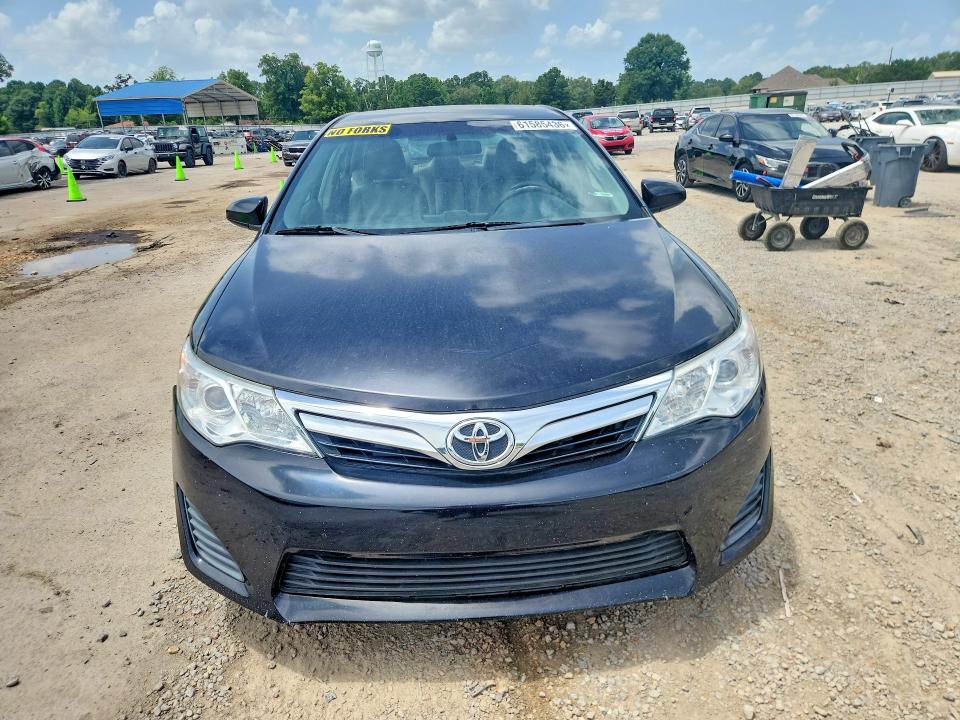 2012 Toyota Camry მანქანა იყიდება აუქციონზე, vin: 4T4BF1FK6CR198099, აუქციონის ნომერი: 61585436