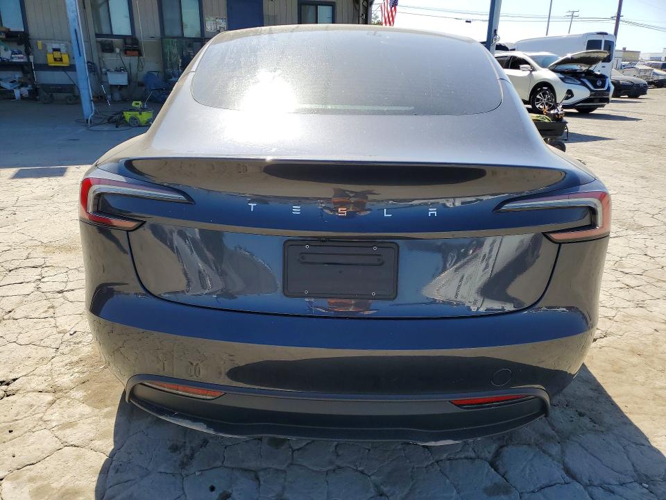 60273916 :رقم المزاد ، 5YJ3E1EA7RF865231 vin ، 2024 Tesla Model 3 مزاد بيع