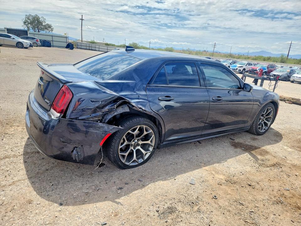 Продаж на аукціоні авто 2018 Chrysler 300, vin: 2C3CCABG7JH240457, номер лоту: 63340636