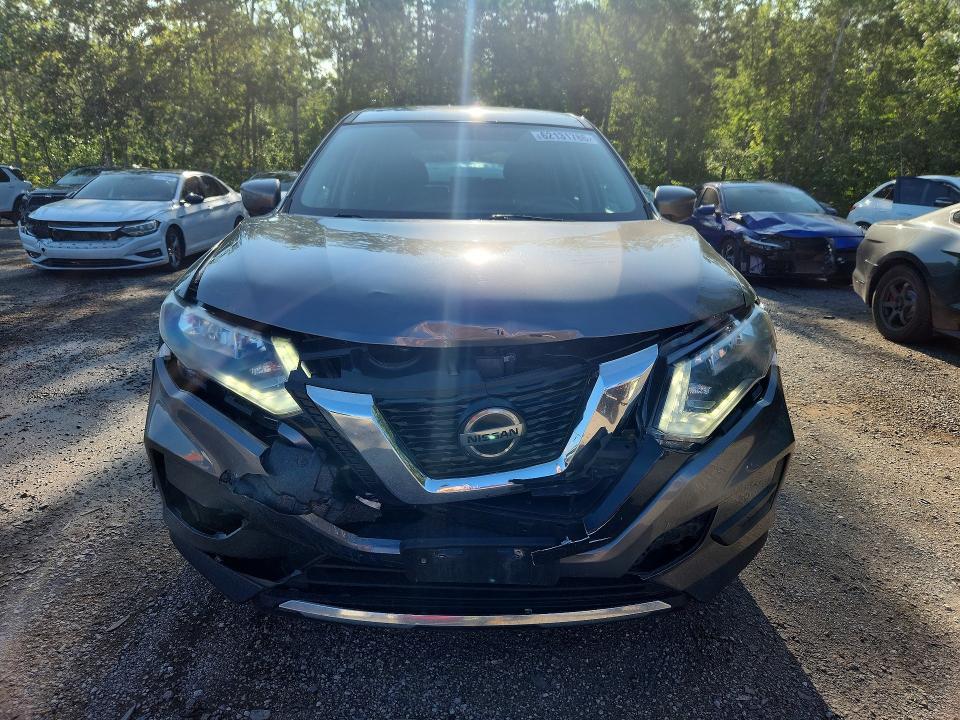 62131786 :رقم المزاد ، 5N1AT2MV0JC777173 vin ، 2018 Nissan Rogue مزاد بيع