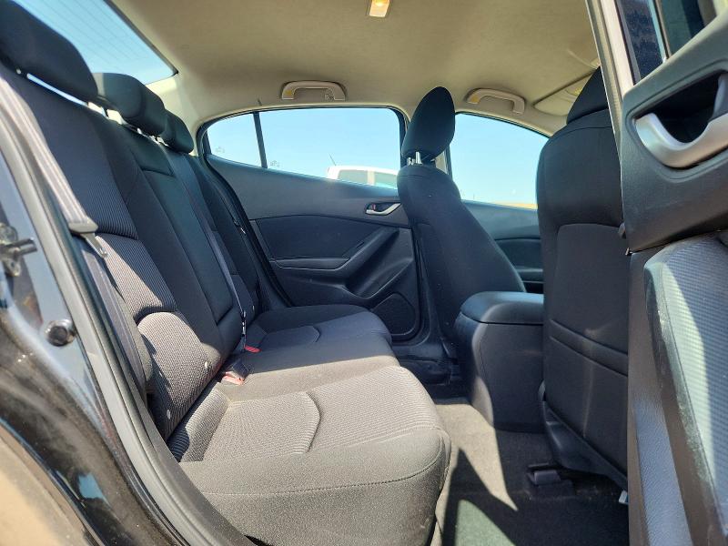 61694446 :رقم المزاد ، 3MZBM1V77FM183506 vin ، 2015 Mazda 3 مزاد بيع