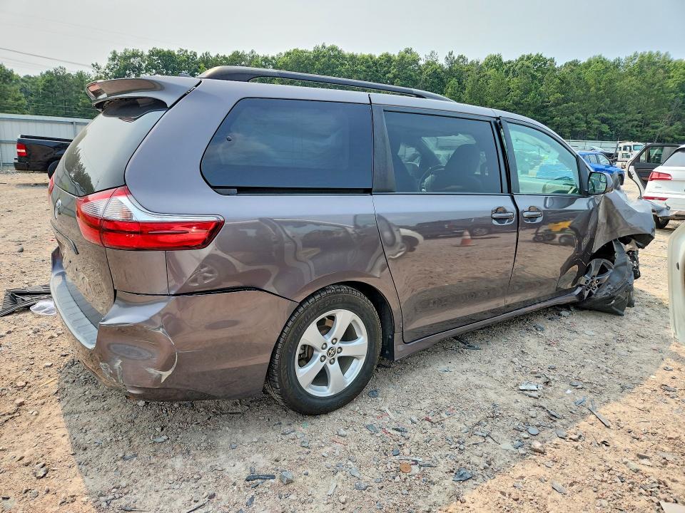 Продажа на аукционе авто 2020 Toyota Sienna, vin: 5TDKZ3DC7LS073078, номер лота: 61222156