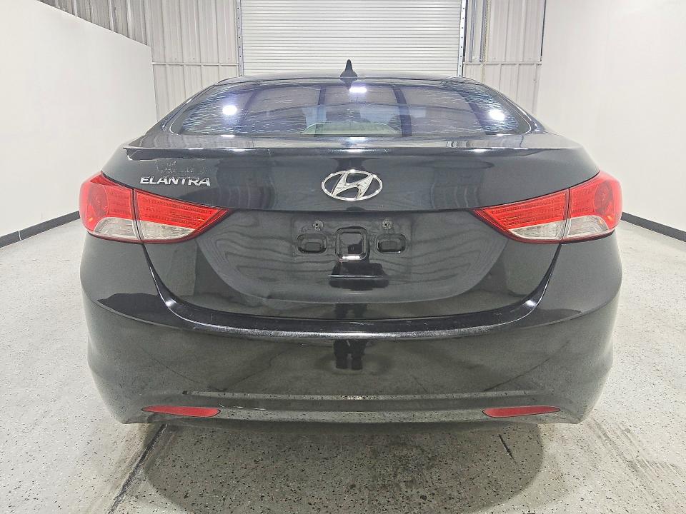 Продажа на аукционе авто 2013 Hyundai Elantra, vin: 5NPDH4AE9DH364812, номер лота: 62049566