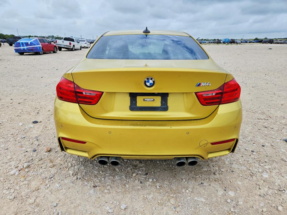 60913596 :رقم المزاد ، WBS3R9C59FK331552 vin ، 2015 Bmw M4 مزاد بيع