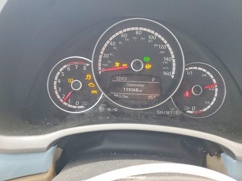 2015 Volkswagen Beetle მანქანა იყიდება აუქციონზე, vin: 3VW517AT9FM821119, აუქციონის ნომერი: 61349856
