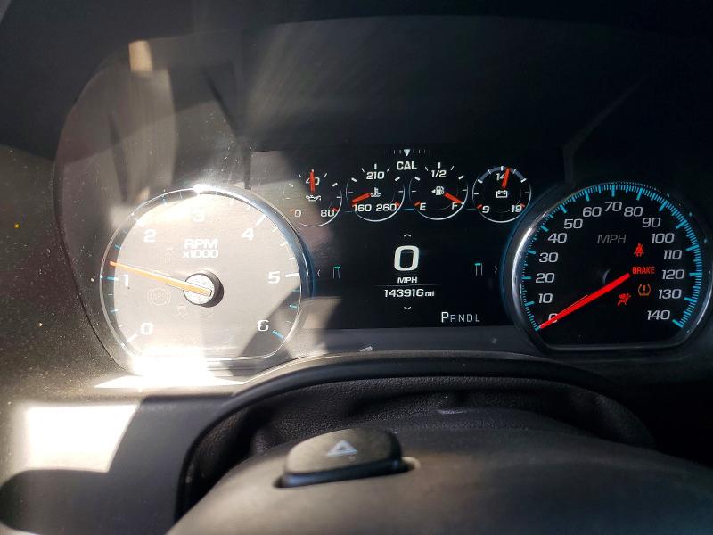 61596786 :رقم المزاد ، 1GNSCHKC3HR374607 vin ، 2017 Chevrolet Suburban مزاد بيع
