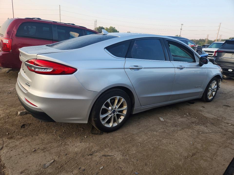 Aukcja sprzedaży 2019 Ford Fusion, vin: 3FA6P0LU5KR129560, numer aukcji: 62580076