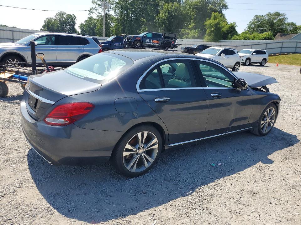 2015 Mercedes-benz C მანქანა იყიდება აუქციონზე, vin: 55SWF4JB3FU088535, აუქციონის ნომერი: 59603666