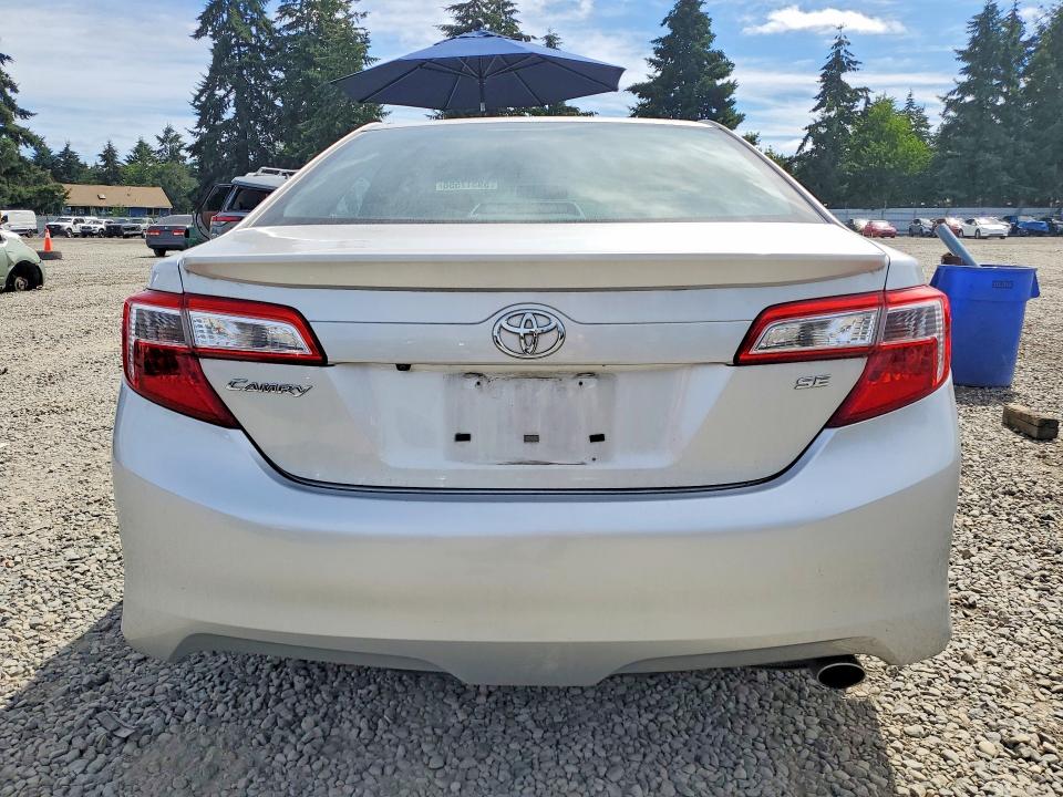 59317556 :رقم المزاد ، 4T1BF1FK4EU856919 vin ، 2014 Toyota Camry مزاد بيع