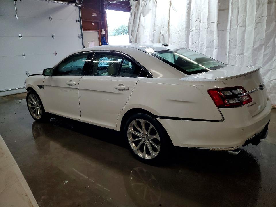 2015 Ford Taurus მანქანა იყიდება აუქციონზე, vin: 1FAHP2J81FG163163, აუქციონის ნომერი: 62680736