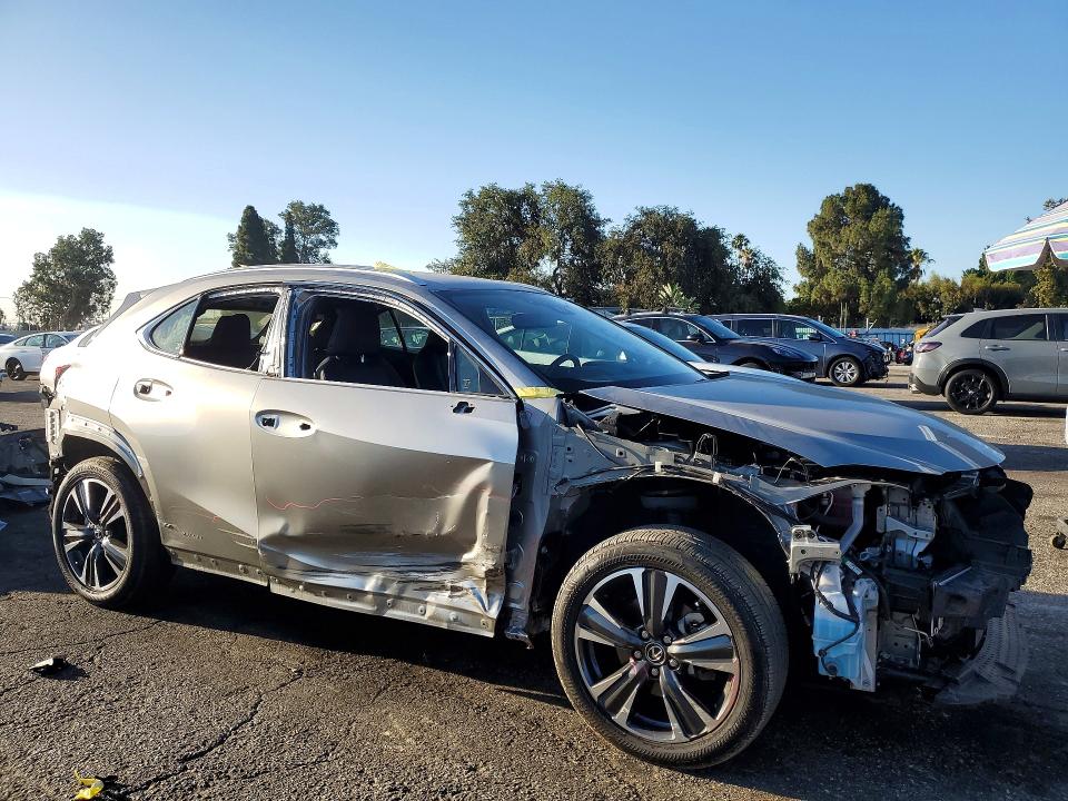 Продаж на аукціоні авто 2022 Lexus Ux 250h, vin: JTHX9JBH4N2056191, номер лоту: 61586486