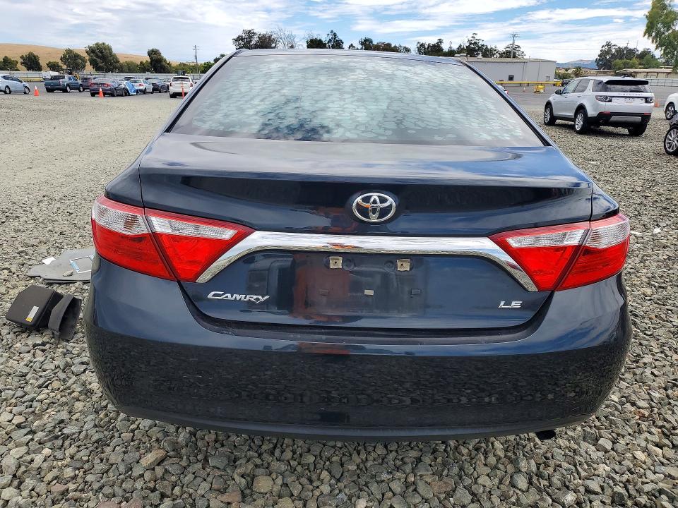 61970226 :رقم المزاد ، 4T4BF1FK3GR551419 vin ، 2016 Toyota Camry مزاد بيع