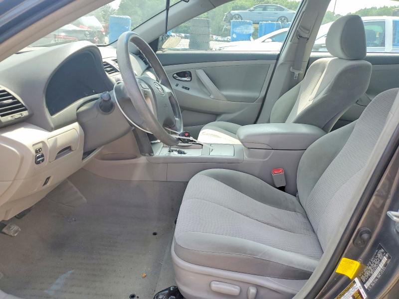 60923546 :رقم المزاد ، 4T1BF3EK2BU730454 vin ، 2011 Toyota Camry مزاد بيع