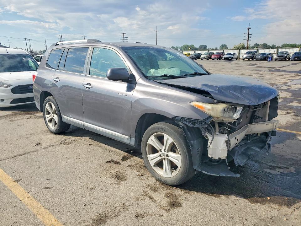 61624096 :رقم المزاد ، 5TDYK3EH3DS102991 vin ، 2013 Toyota Highlander مزاد بيع