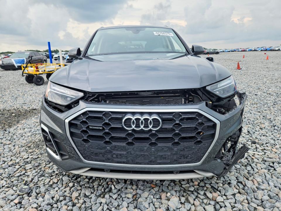 62768376 :رقم المزاد ، WA1G2AFY8M2067588 vin ، 2021 Audi Q5 E مزاد بيع