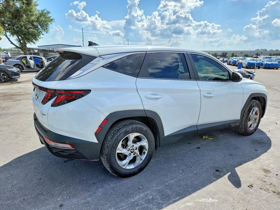 60177216 :رقم المزاد ، 5NMJACAE9NH034295 vin ، 2022 Hyundai Tucson مزاد بيع