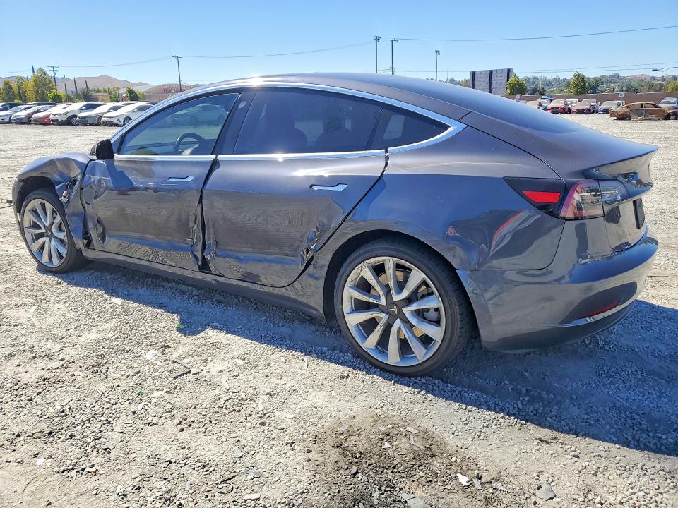 60164396 :رقم المزاد ، 5YJ3E1EA4KF417616 vin ، 2019 Tesla Model 3 مزاد بيع