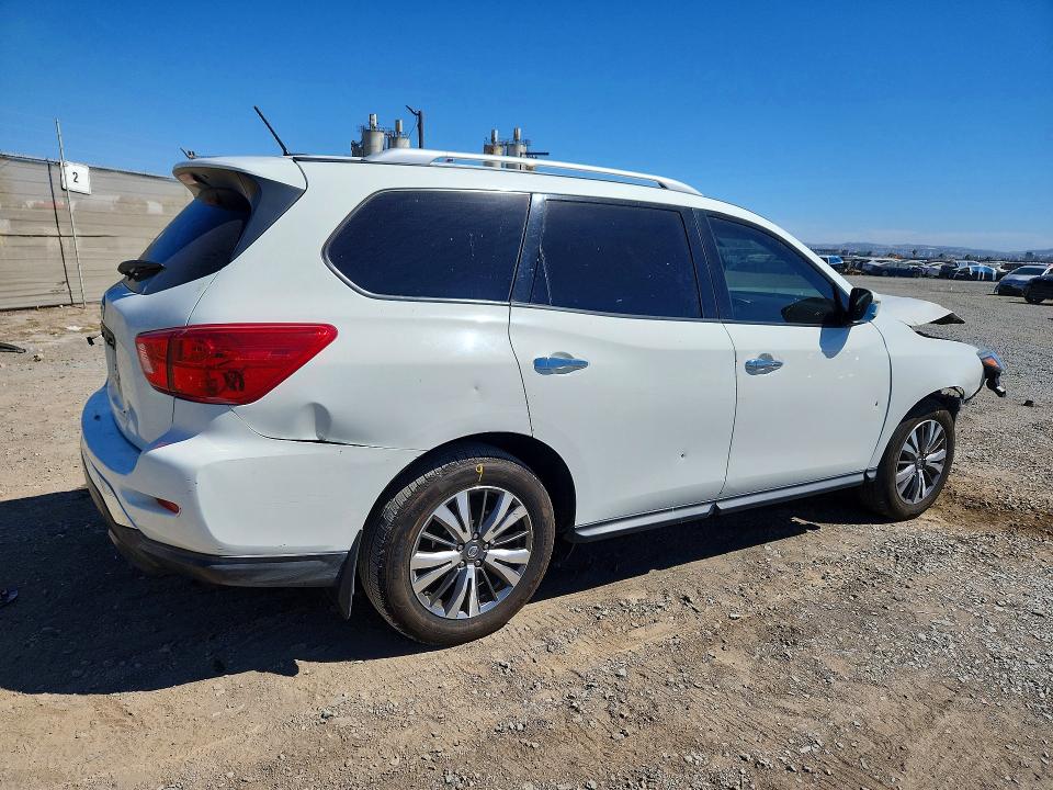 Продажа на аукционе авто 2018 Nissan Pathfinder, vin: 5N1DR2MN4JC666699, номер лота: 59864546