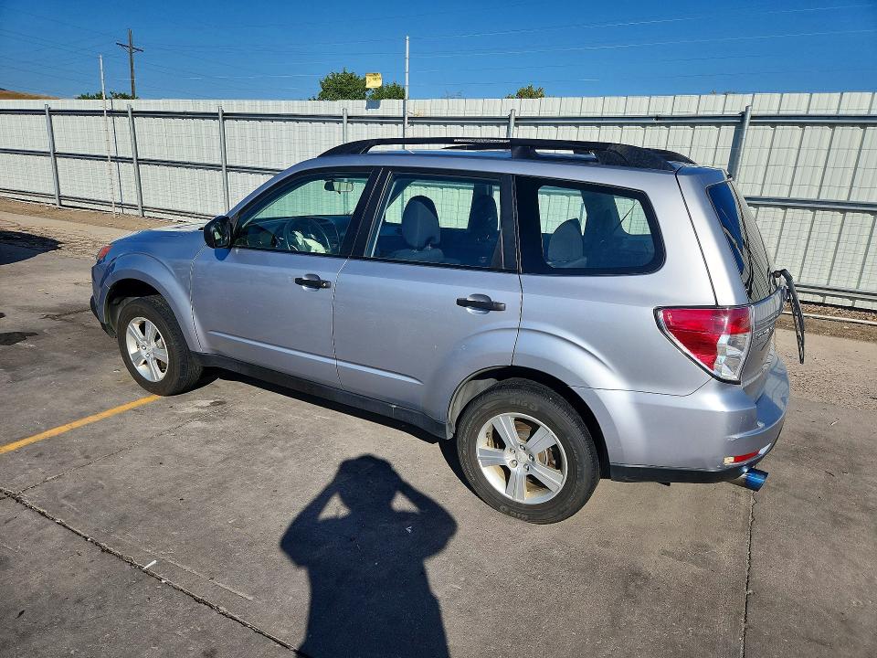 Продажа на аукционе авто 2012 Subaru Forester, vin: JF2SHABC1CG462479, номер лота: 61227286
