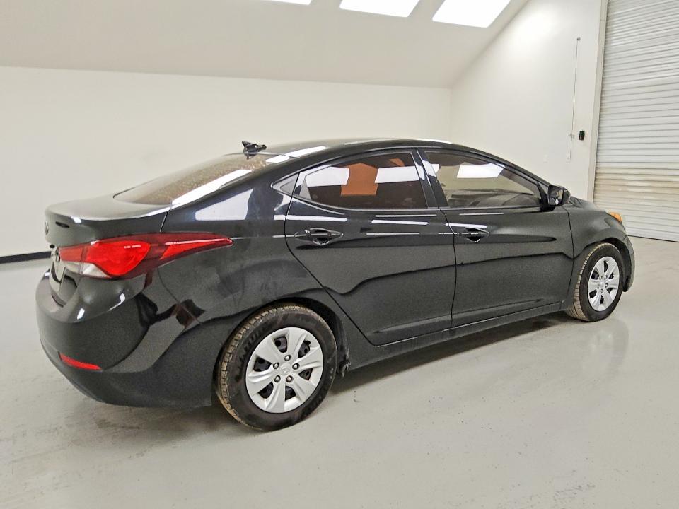 Продаж на аукціоні авто 2016 Hyundai Elantra, vin: 5NPDH4AE2GH785453, номер лоту: 60724696