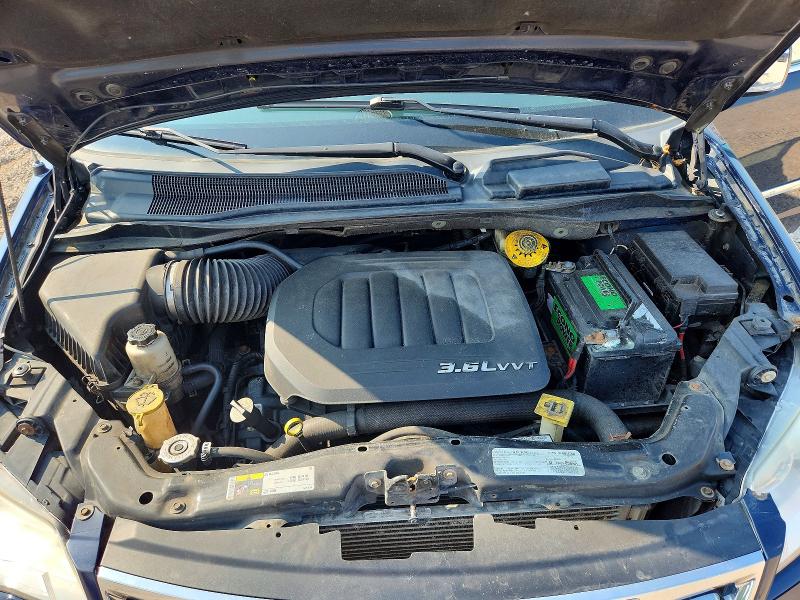 60159726 :رقم المزاد ، 2C4RC1CG4ER115971 vin ، 2014 Chrysler Town & Country مزاد بيع