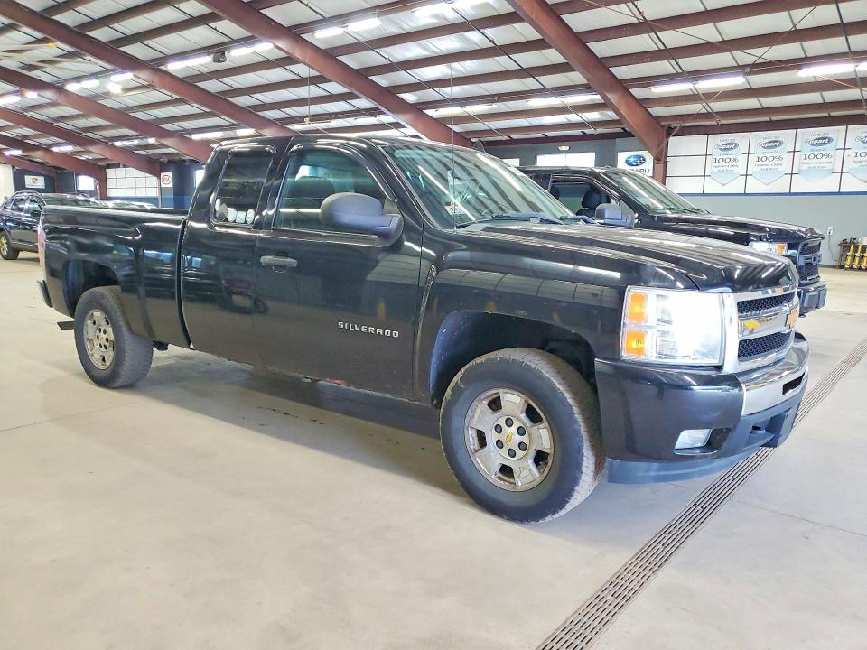 Продаж на аукціоні авто 2011 Chevrolet Silverado, vin: 1GCRKSE38BZ364990, номер лоту: 60611136