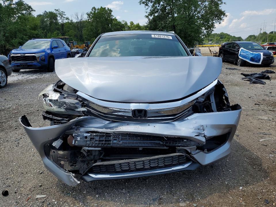 Продажа на аукционе авто 2017 Honda Accord, vin: 1HGCR2F30HA293874, номер лота: 61801276