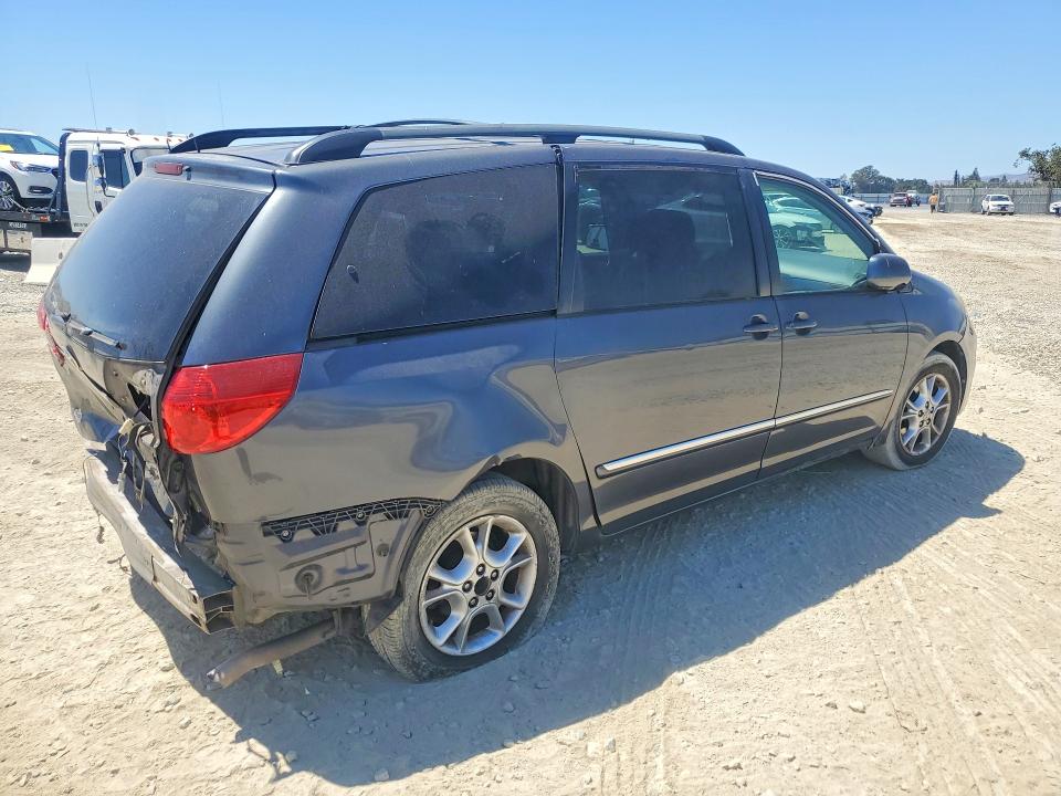 Продажа на аукционе авто 2006 Toyota Sienna, vin: 5TDZA22C76S482995, номер лота: 60610196