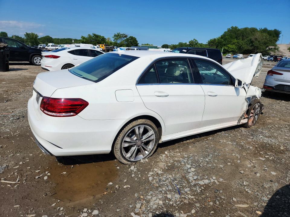 60380406 :رقم المزاد ، WDDHF5KB9EA828021 vin ، 2014 Mercedes-benz E مزاد بيع