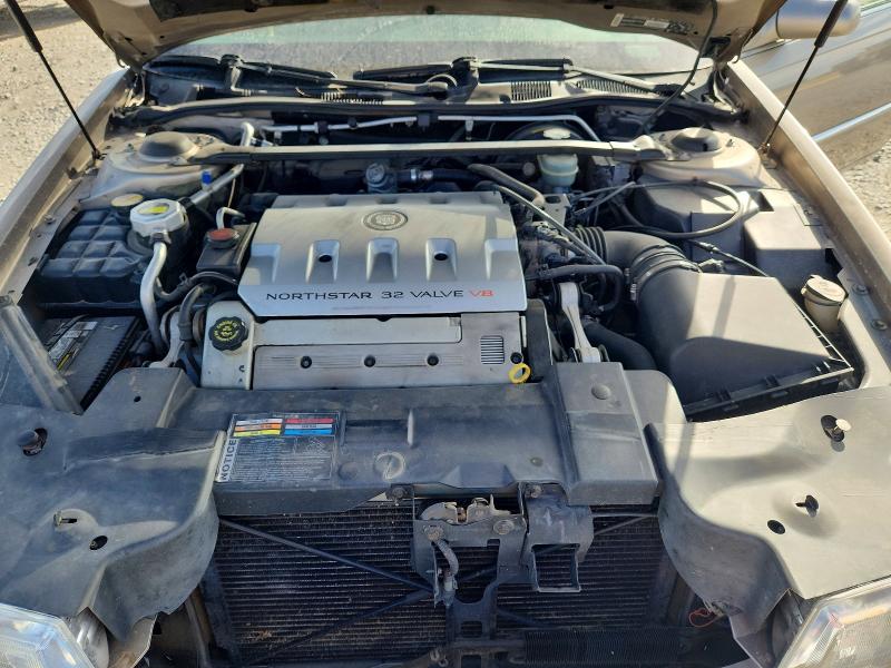 60522686 :رقم المزاد ، 1G6EL12Y51B104448 vin ، 2001 Cadillac Eldorado مزاد بيع