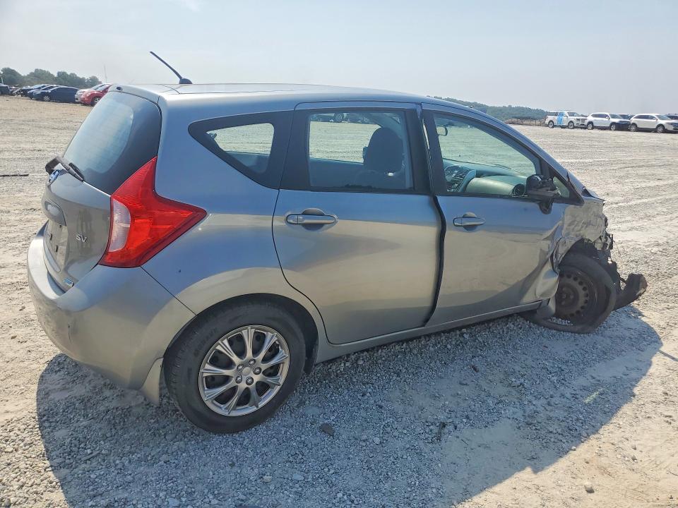 2015 Nissan Versa Note მანქანა იყიდება აუქციონზე, vin: 3N1CE2CP6FL411209, აუქციონის ნომერი: 62612276