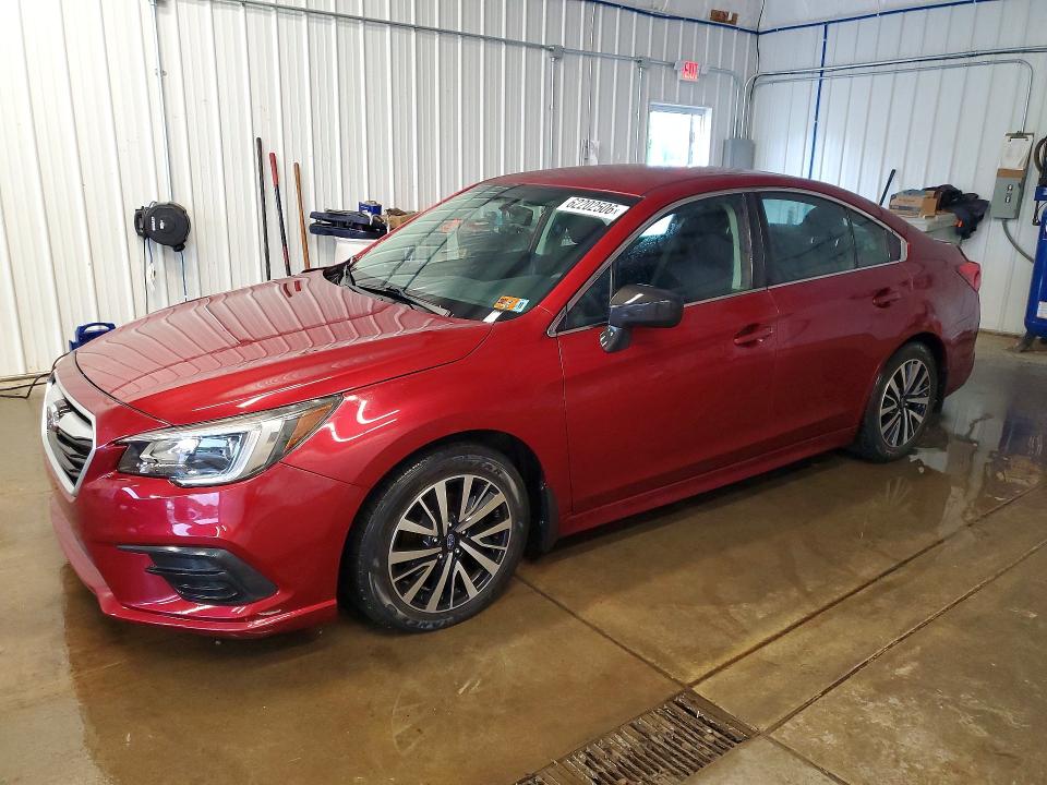 62202506 :رقم المزاد ، 4S3BNAB67J3004967 vin ، 2018 Subaru Legacy مزاد بيع