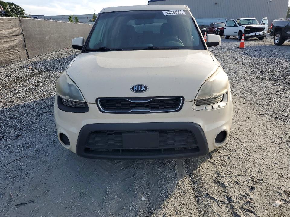 60894656 :رقم المزاد ، KNDJT2A53C7448360 vin ، 2012 Kia Soul مزاد بيع