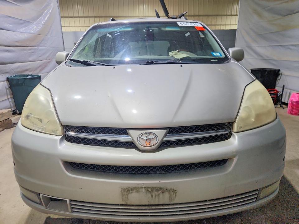 Продажа на аукционе авто 2005 Toyota Sienna, vin: 5TDBA22C05S031391, номер лота: 61899076