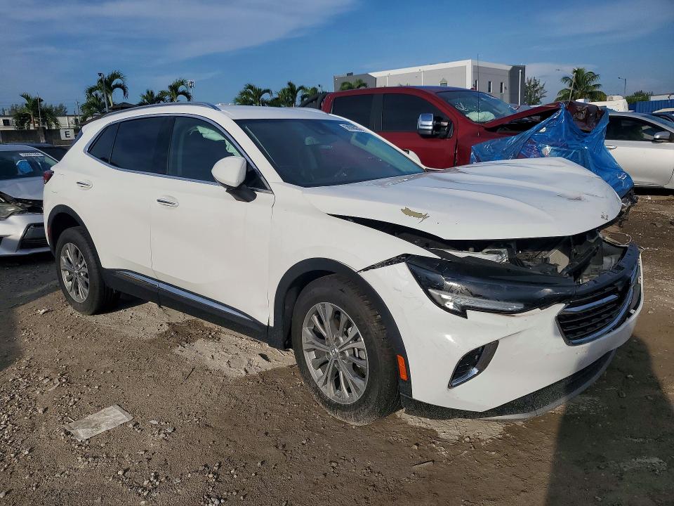 59309876 :رقم المزاد ، LRBAZLR42ND136808 vin ، 2022 Buick Envision مزاد بيع