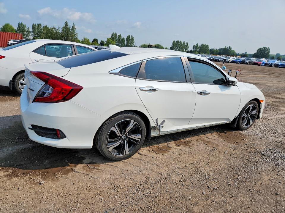 Продажа на аукционе авто 2017 Honda Civic, vin: 2HGFC1F92HH102857, номер лота: 62326566